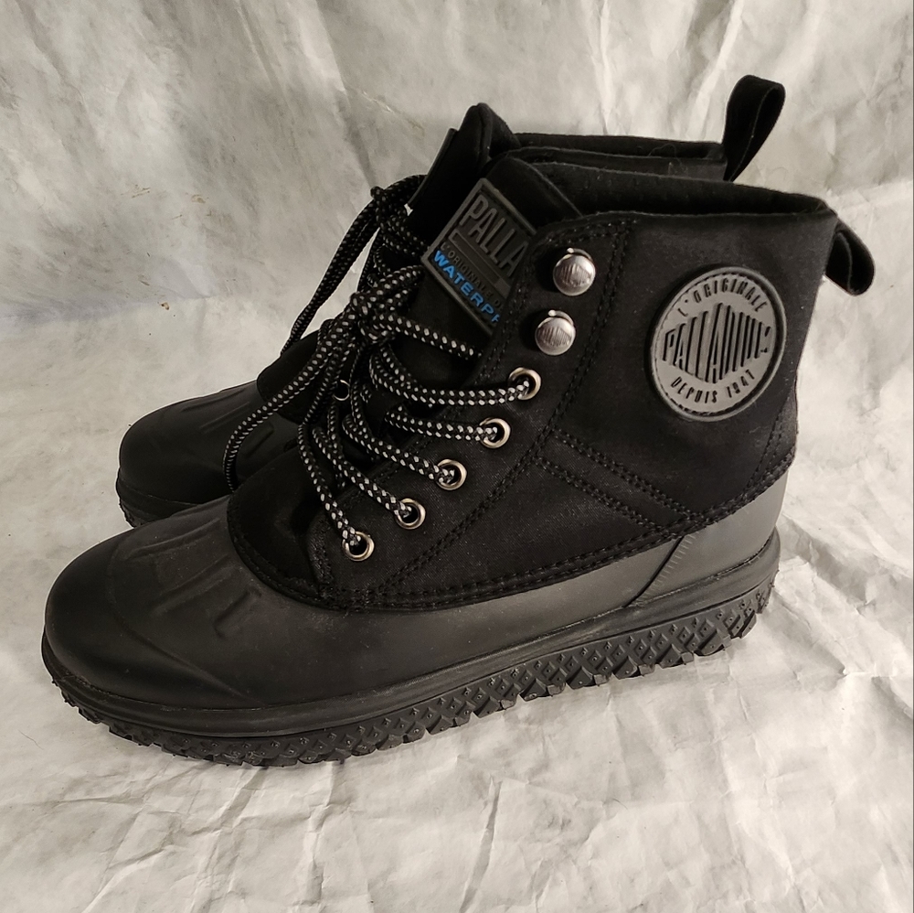 PALLADIUM Black Waterproof Rain Boots Size 7.5 Perfect Condition